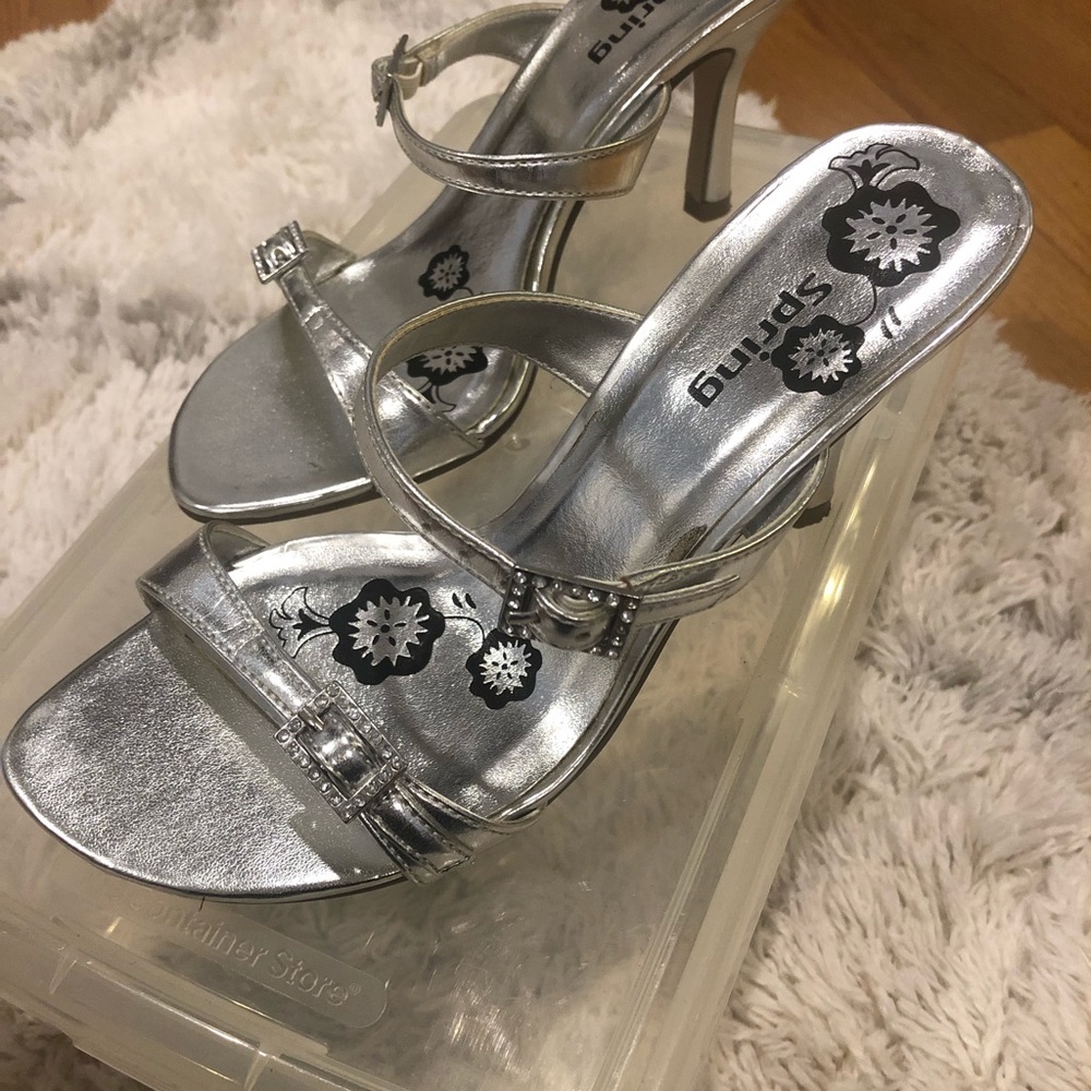 Spring Silver Sandals - Picture 2 of 6